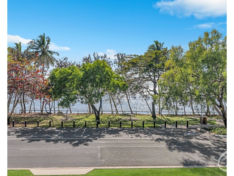 67 Casuarina Street, Holloways Beach QLD 4878