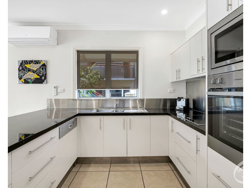 67 Casuarina Street, Holloways Beach QLD 4878
