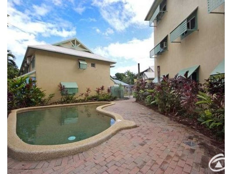 6/10 Brown Street, Woree QLD 4868