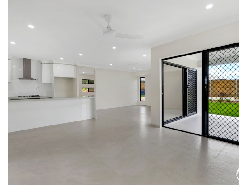 34 Moorinya Circuit, Mount Peter QLD 4869