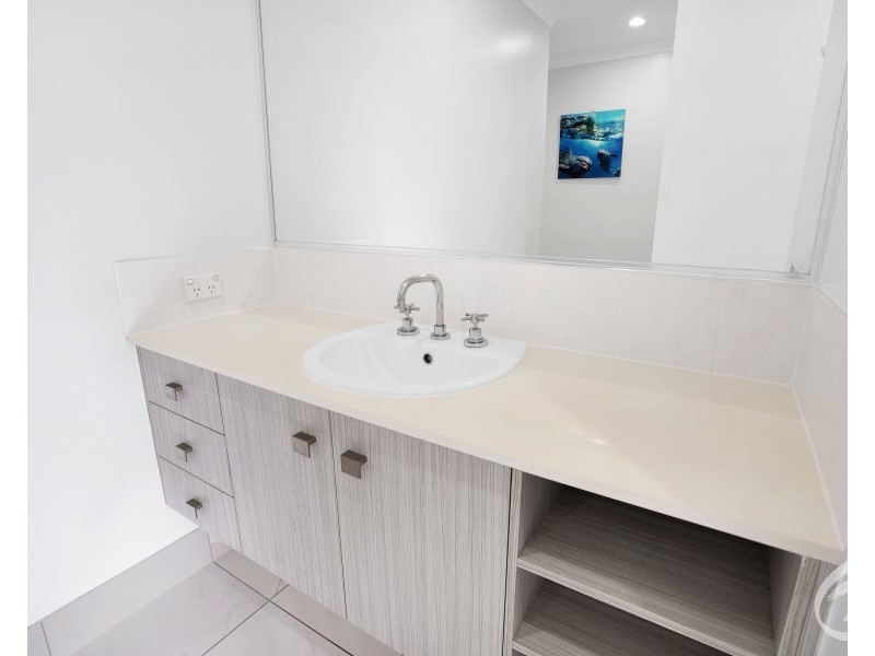 41 Stream Avenue, Kewarra Beach QLD 4879