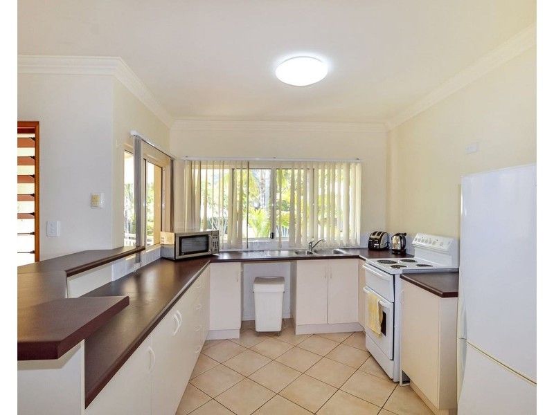 6/30 Oliva Street, Palm Cove QLD 4879
