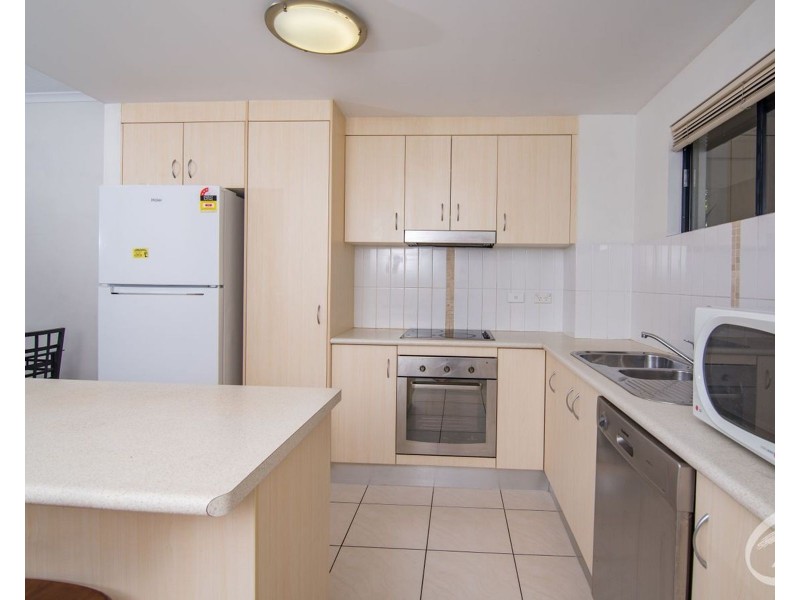 1/6 James Street, Cairns North QLD 4870