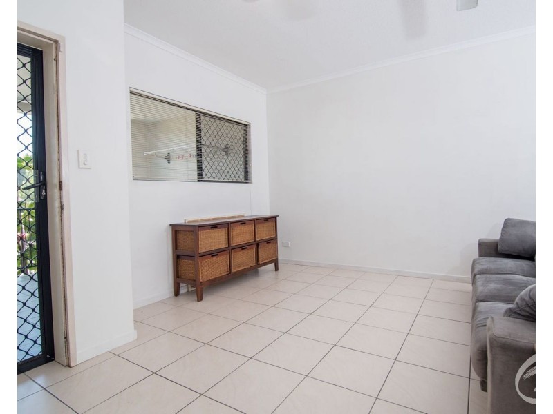 1/6 James Street, Cairns North QLD 4870