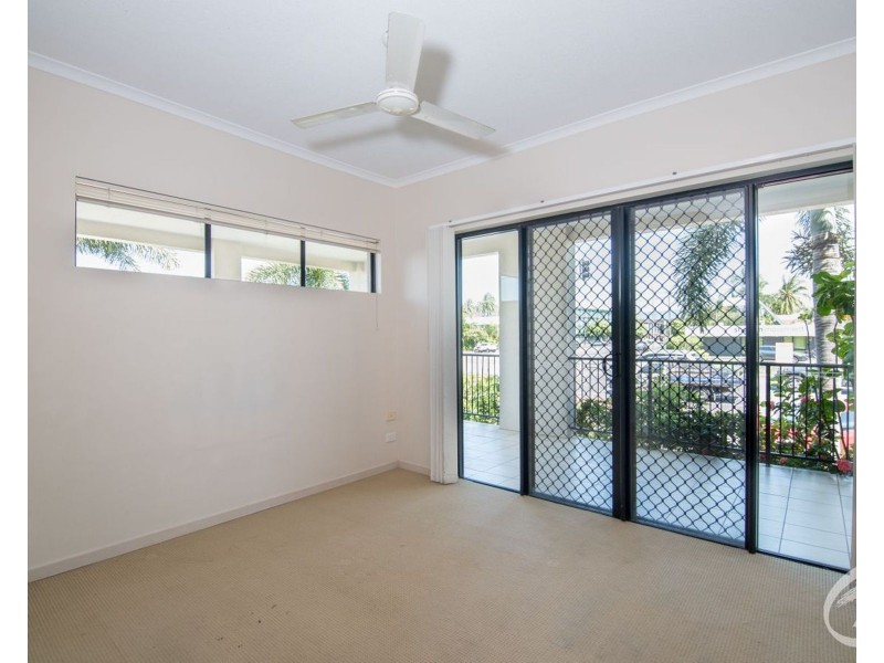 1/6 James Street, Cairns North QLD 4870