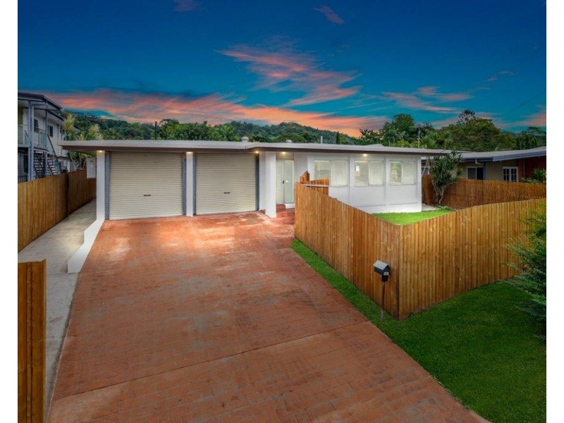 161-163 McManus Street, Whitfield QLD 4870