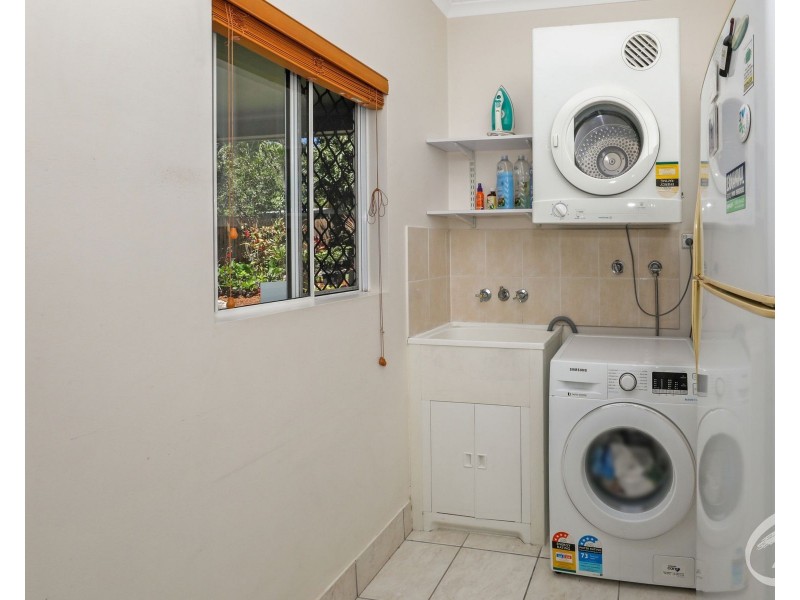 19 Dolphin Close, Kewarra Beach QLD 4879