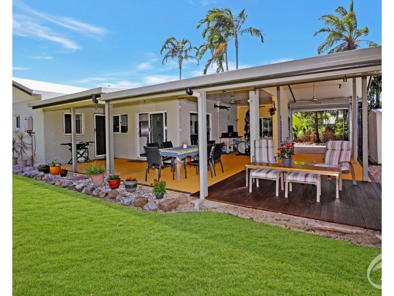 19 Dolphin Close, Kewarra Beach QLD 4879