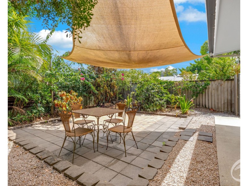 123 Oleander Street, Holloways Beach QLD 4878