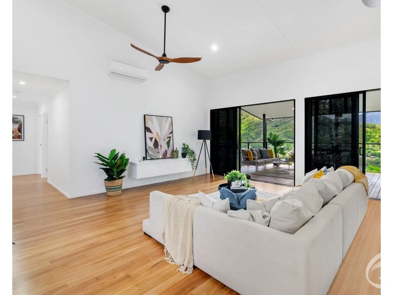 61 East Parkridge Drive, Brinsmead QLD 4870