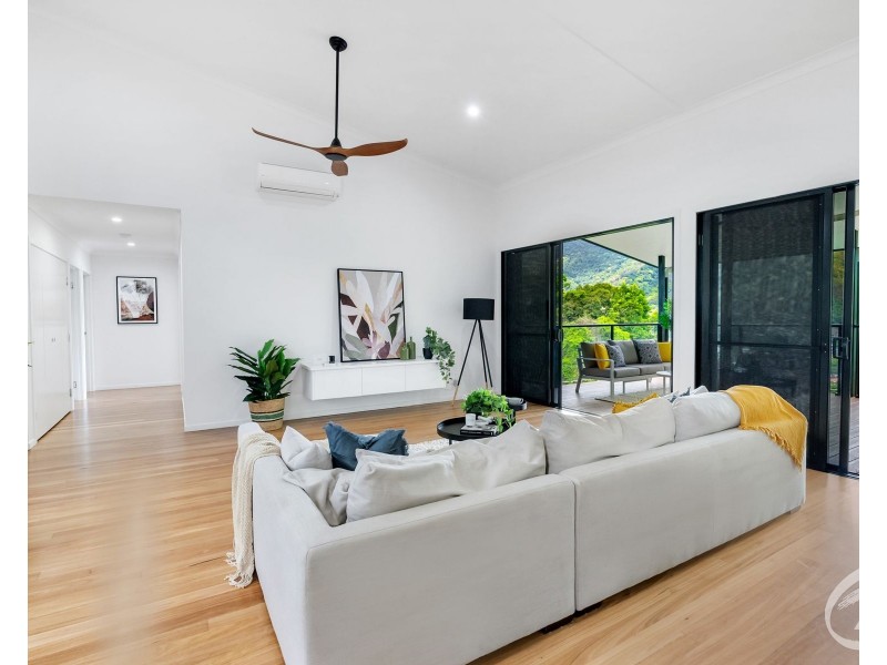 61 East Parkridge Drive, Brinsmead QLD 4870