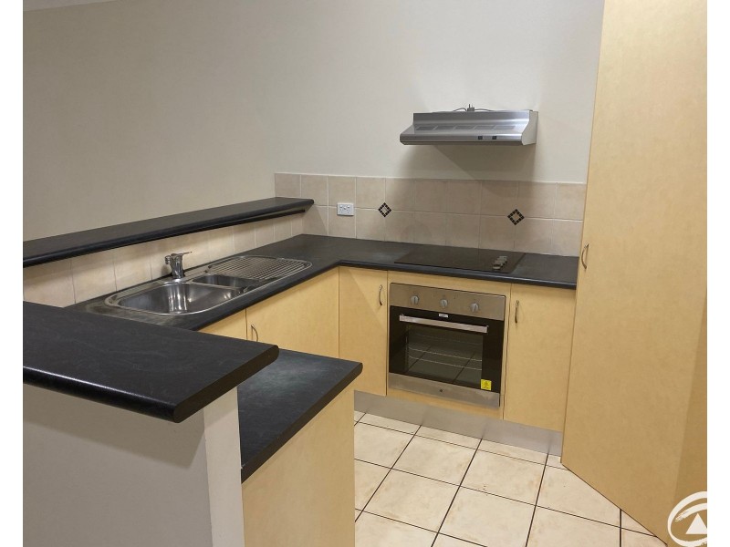 2/11-19 Stratford Parade, Stratford QLD 4870