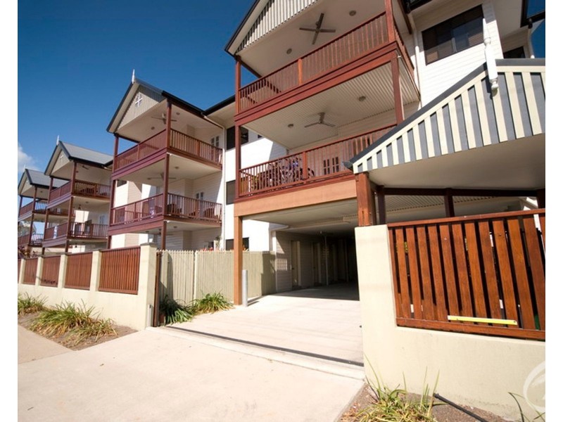 8/378 McLeod Street, Cairns North QLD 4870
