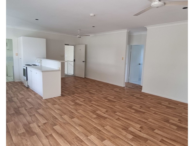 5/24 Springfield Crescent, Manoora QLD 4870