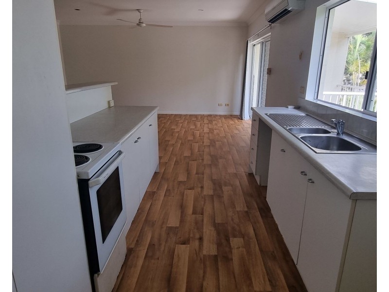 5/24 Springfield Crescent, Manoora QLD 4870