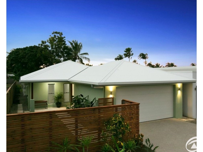12 Midship Street, Trinity Beach QLD 4879