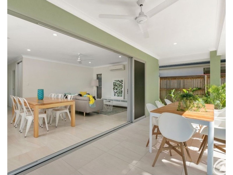 12 Midship Street, Trinity Beach QLD 4879