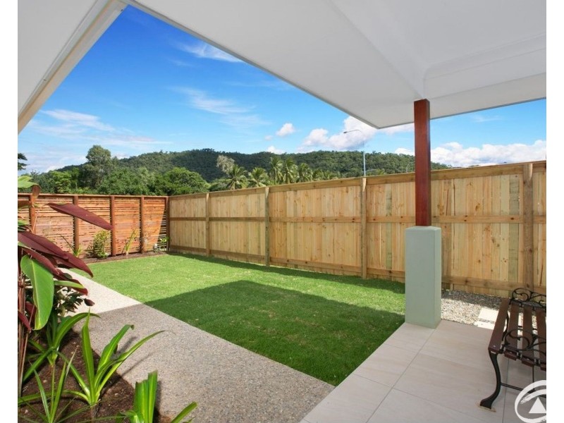 12 Midship Street, Trinity Beach QLD 4879