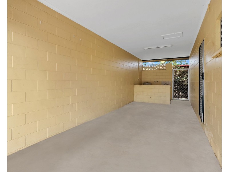 2/13-15 Harris Street, Parramatta Park QLD 4870