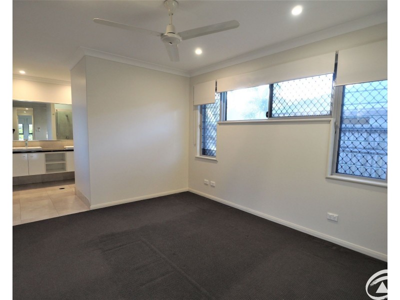39 McEachan Street, Edmonton QLD 4869
