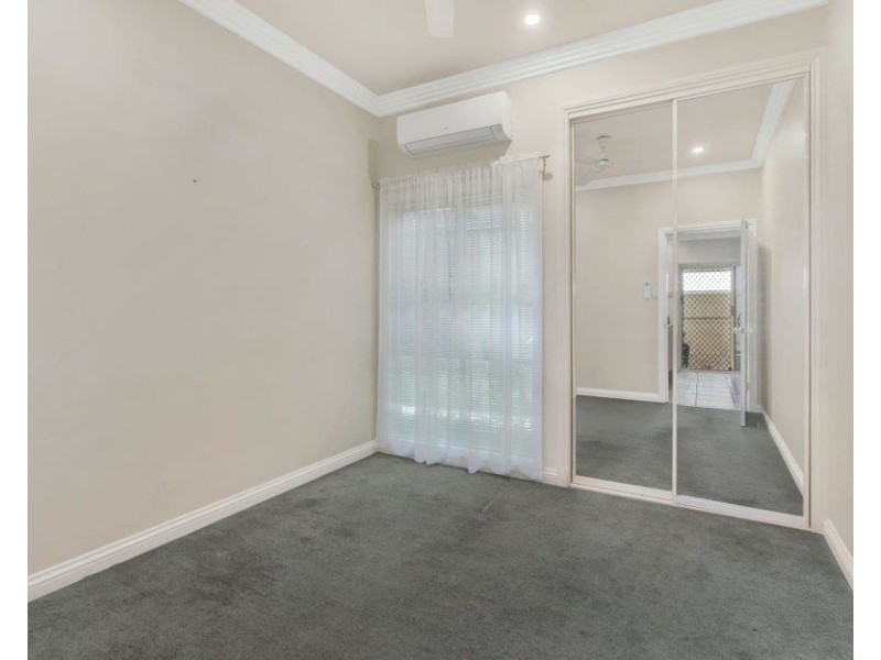 13 Stratford Chase, Stratford QLD 4870