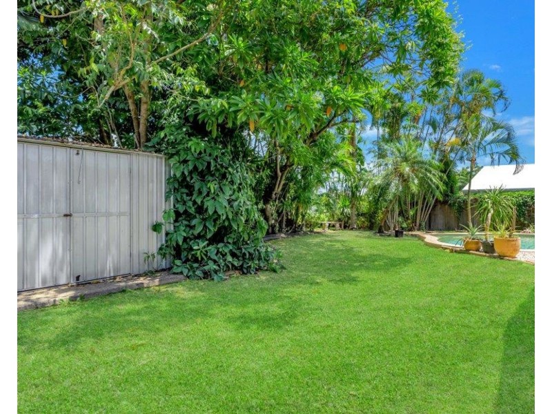 13 Stratford Chase, Stratford QLD 4870