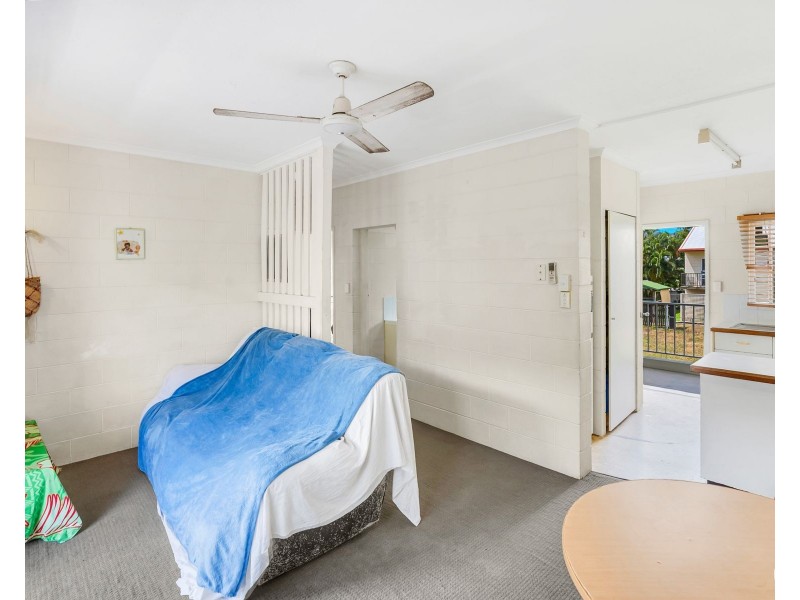 12/2 Mayers Street, Manunda QLD 4870