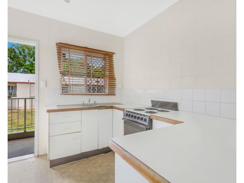 12/2 Mayers Street, Manunda QLD 4870