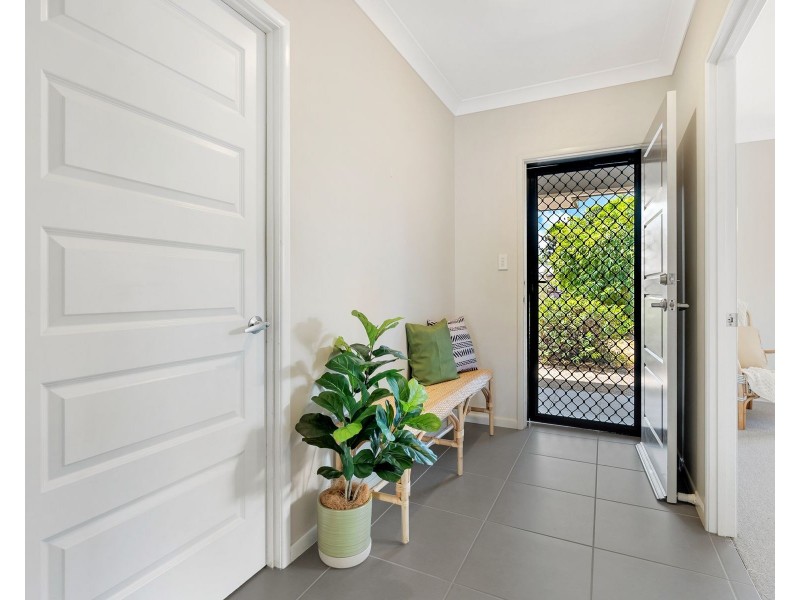 3 Allanton Link, Trinity Park QLD 4879