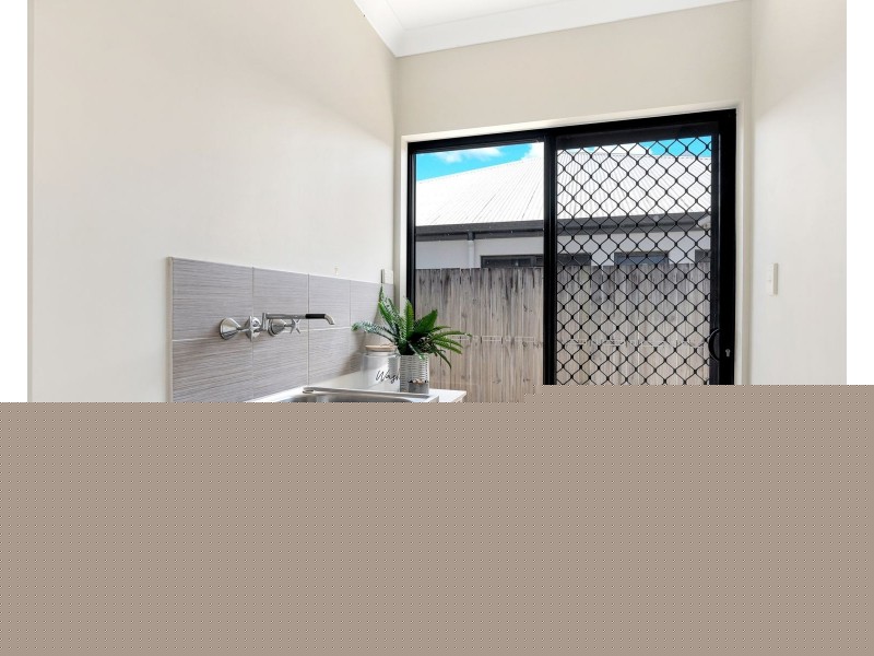 3 Allanton Link, Trinity Park QLD 4879