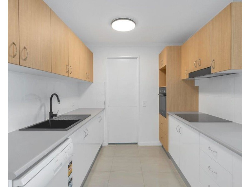 4/107 Esplanade, Cairns City QLD 4870