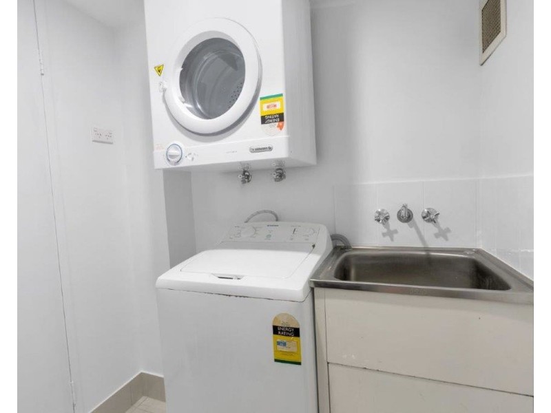 4/107 Esplanade, Cairns City QLD 4870
