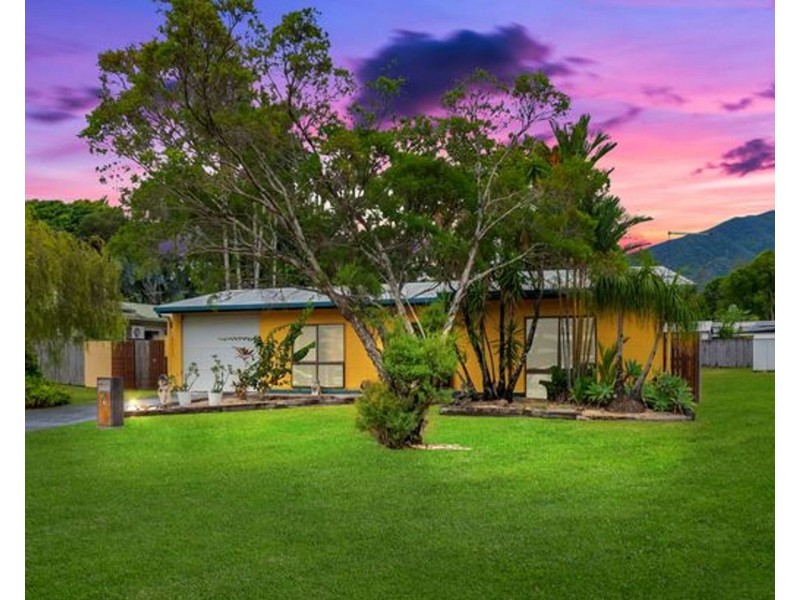 5 Banning Avenue, Brinsmead QLD 4870