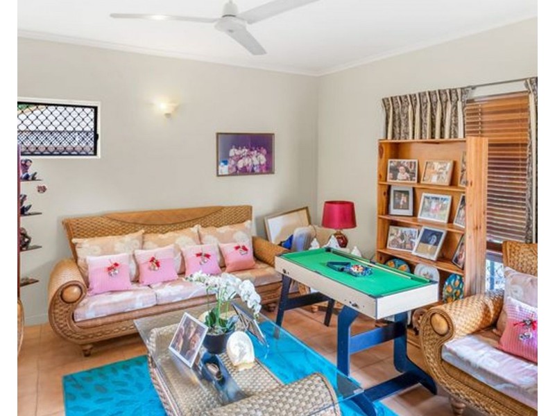5 Banning Avenue, Brinsmead QLD 4870