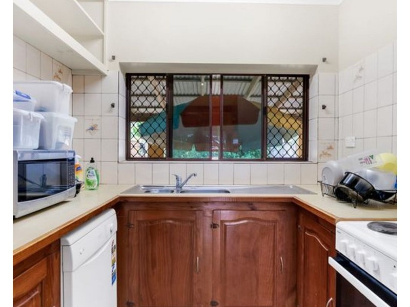 5 Banning Avenue, Brinsmead QLD 4870