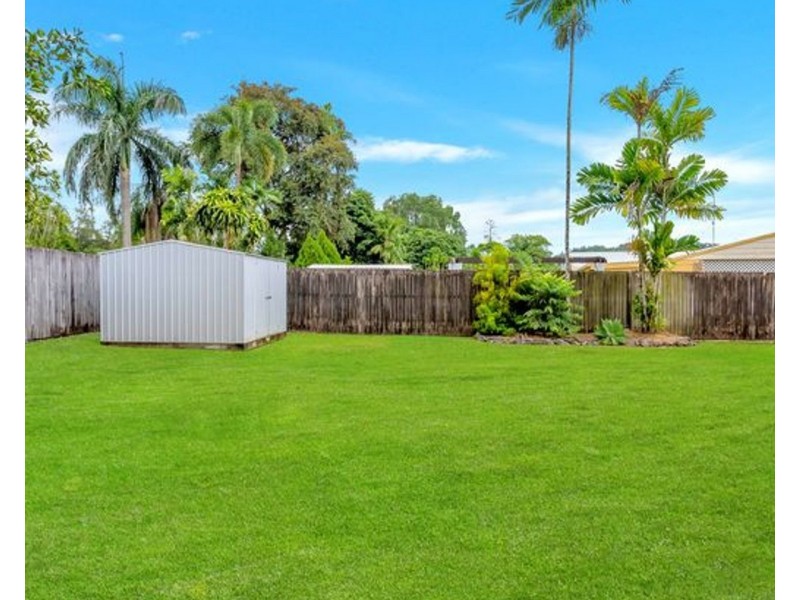 5 Banning Avenue, Brinsmead QLD 4870