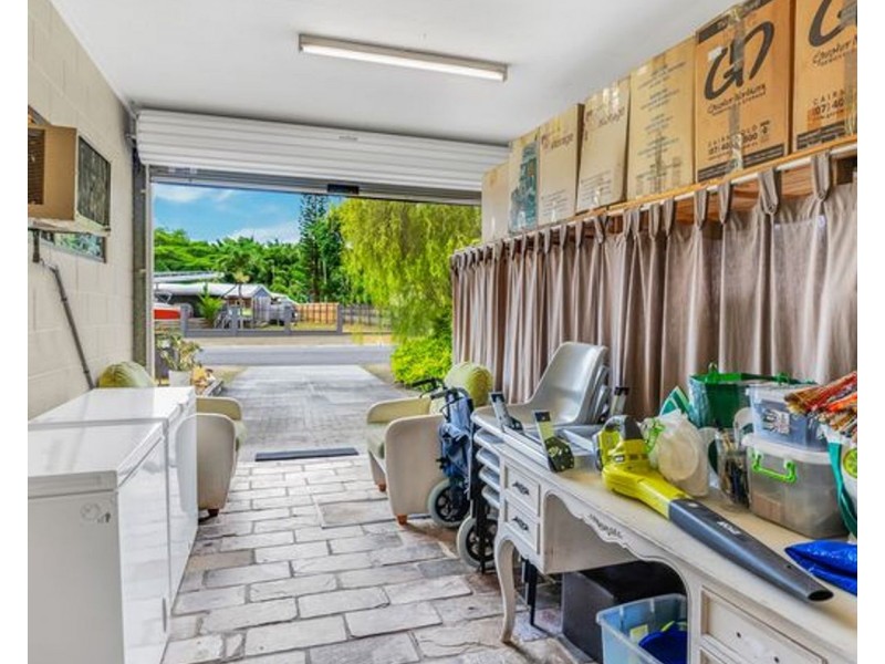 5 Banning Avenue, Brinsmead QLD 4870