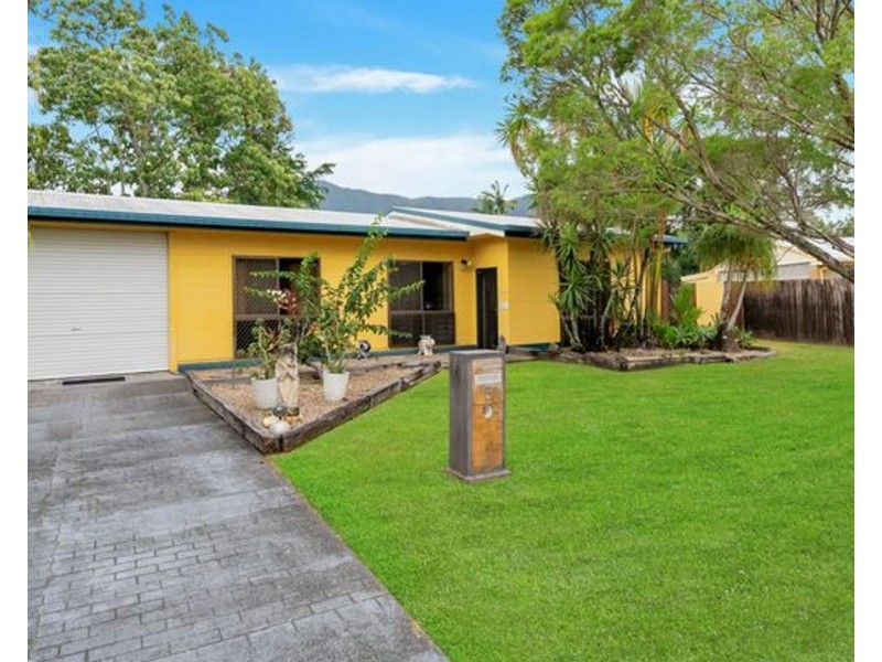5 Banning Avenue, Brinsmead QLD 4870