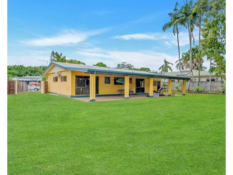 5 Banning Avenue, Brinsmead QLD 4870