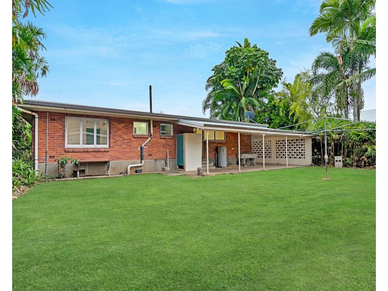 23 Wiseman Road, Edmonton QLD 4869