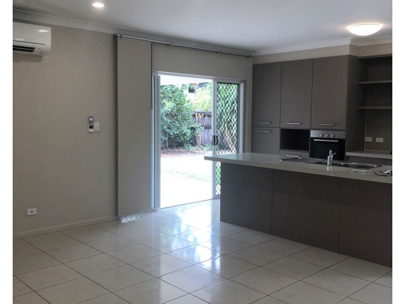 11 Mackerras Street, Redlynch QLD 4870