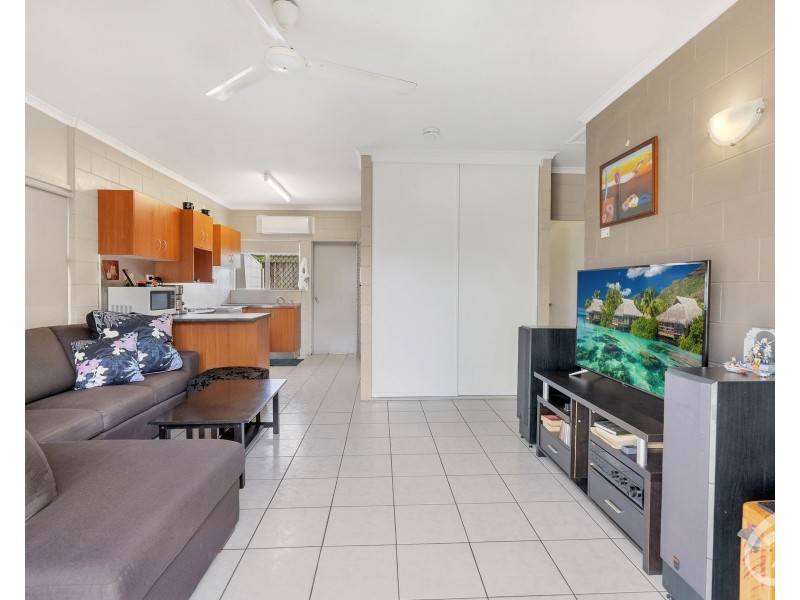 1/10 Mulligan Street, Manoora QLD 4870