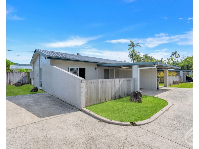 1/10 Mulligan Street, Manoora QLD 4870