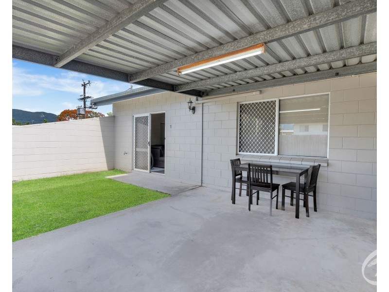 1/10 Mulligan Street, Manoora QLD 4870