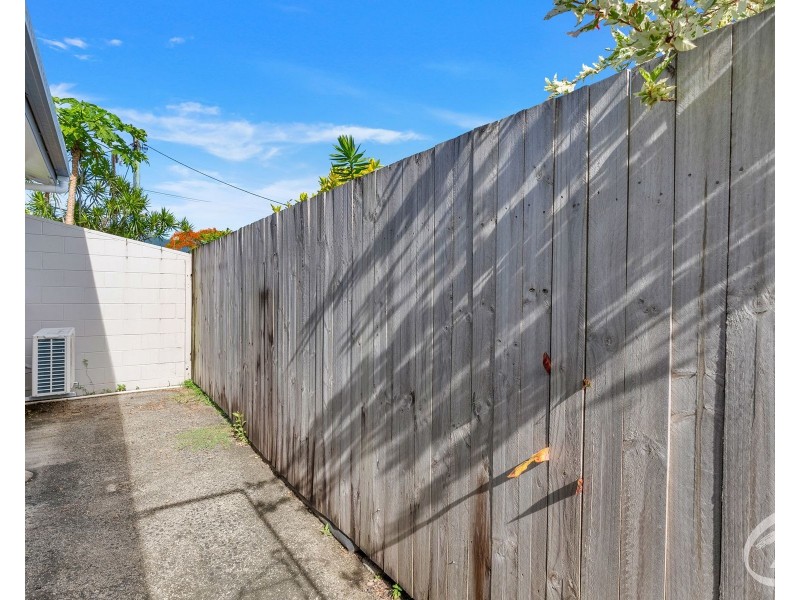 1/10 Mulligan Street, Manoora QLD 4870
