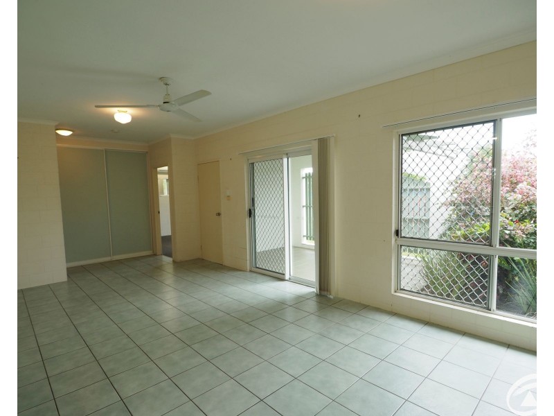 71 McLaughlin Road, Bentley Park QLD 4869