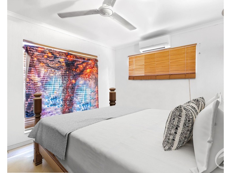 13 Mahogany Street, Manoora QLD 4870