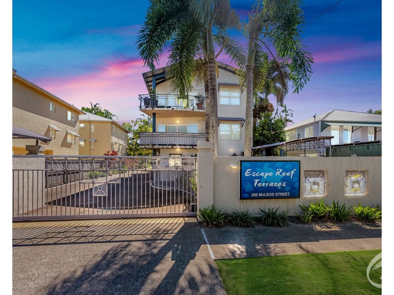 6/205 McLeod Street, Cairns North QLD 4870