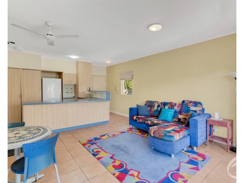 6/205 McLeod Street, Cairns North QLD 4870