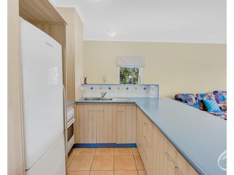 6/205 McLeod Street, Cairns North QLD 4870